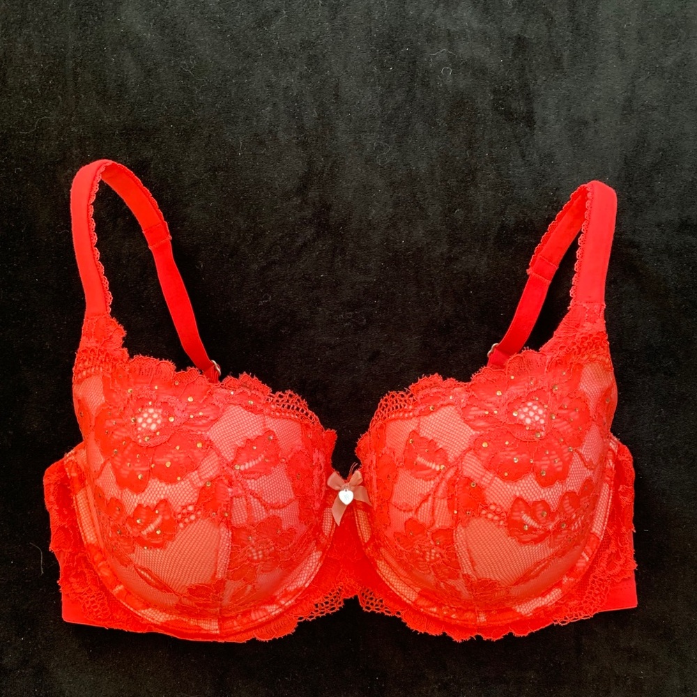 Victoria’s Secret bra
